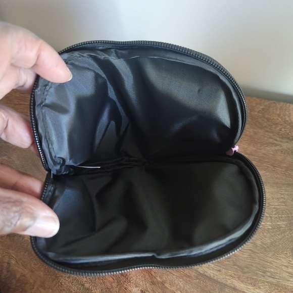 New The Simpson Revolution Cosmetic Heart Makeup Handbag Purse - Picture 3 of 4